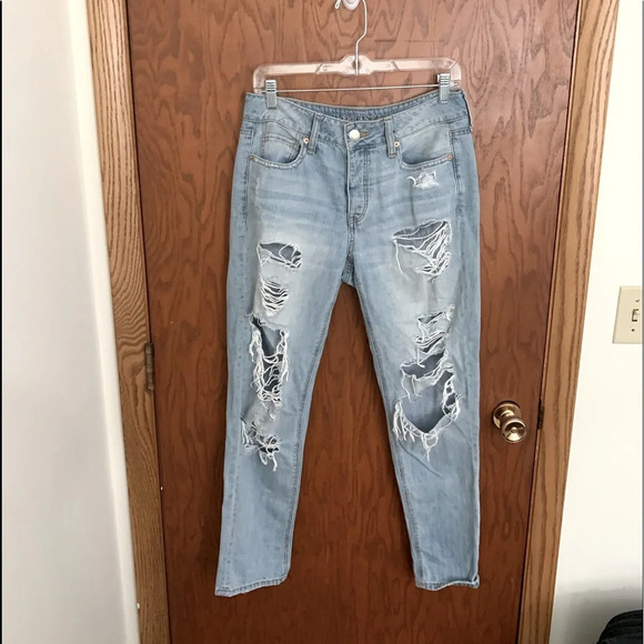 American Eagle Outfitters Denim - American Eagle Tom Girl Distressed Button Fly Jeans
